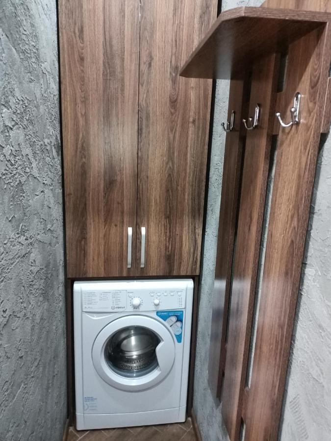 Квартира Бизнес -Класса В Ста Метрах От Городского Парка ペトロパブロフスク エクステリア 写真